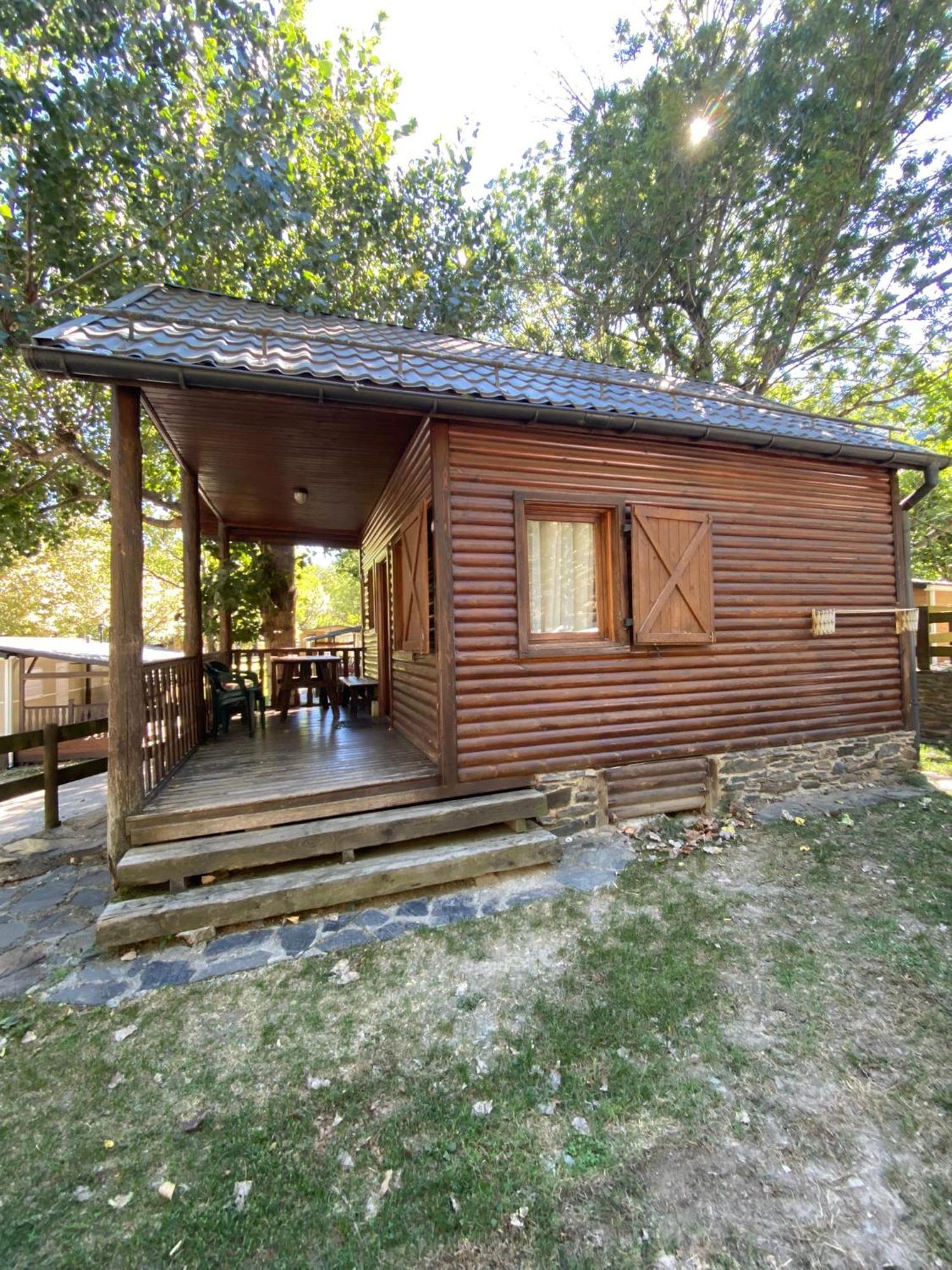 Camping Bungalows La Borda Del Pubill Ribera de Cardós Eksteriør bilde